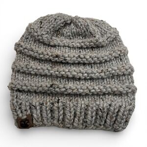BELLA FOX CO Chunky Knit Beanie Hat Grey Speckled Slouchy Warm‎ Winter Women